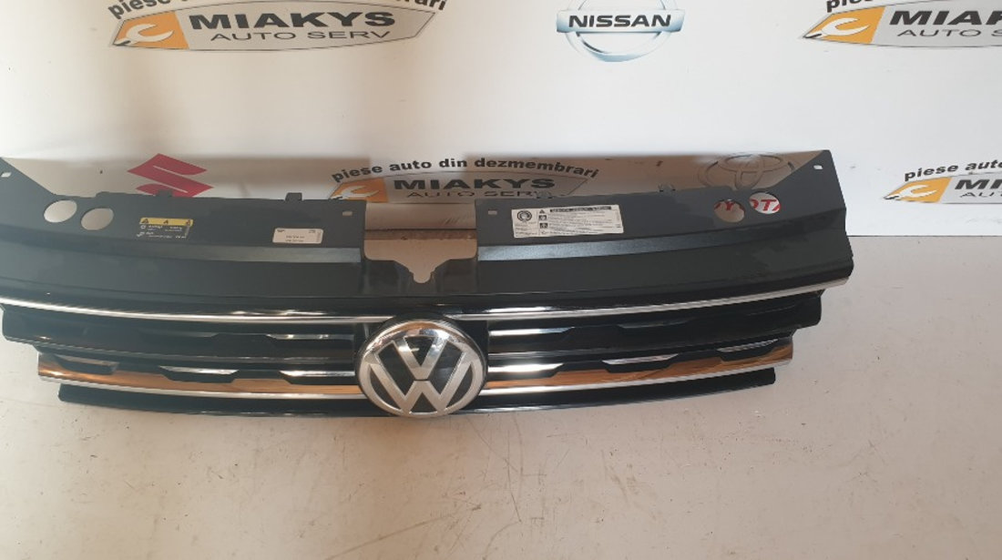 Grila bara fata cu sigla VOLKSWAGEN TIGUAN 2016 / 2017 / 2018 / 2019 2020 cod 5NA 853 653 A