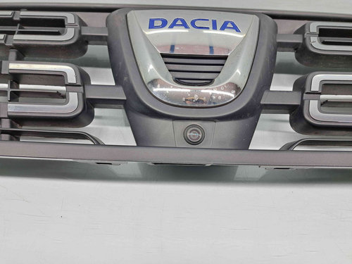 Grila bara fata Dacia Duster 2 [Fabr 2017-2023] 623103440R