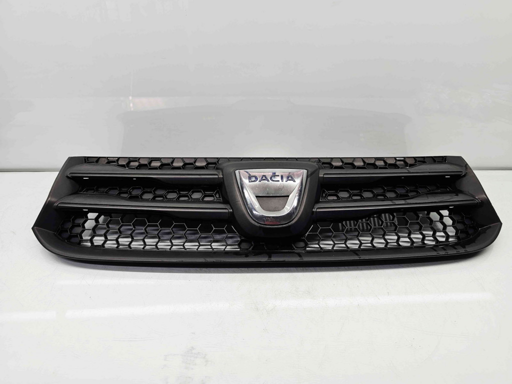 Grila bara fata Dacia Sandero 2 Stepway [Fabr 2012-prezent] 623107634R