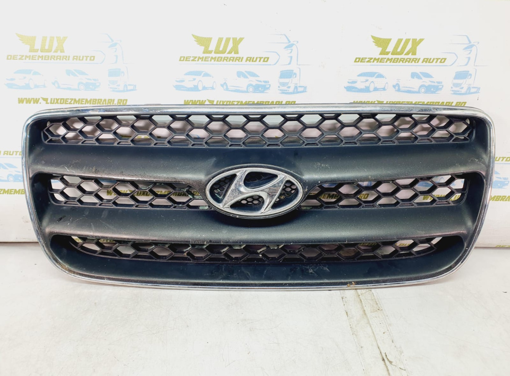 Grila bara fata e86561-2b000 Hyundai Santa Fe CM [2006 - 2010]