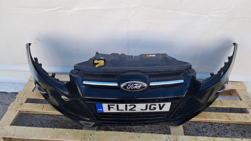 Grila bara fata Ford Focus 3 an 2012