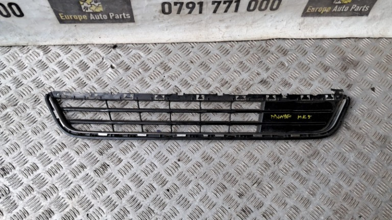Grila bara fata Ford Mondeo MK5 an fab. 2017 cod DS73-17B968-LW