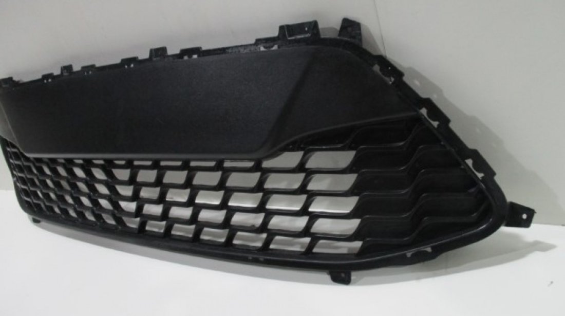 Grila bara fata Hyundai I30 An 2007-2012 cod 86561-2R500