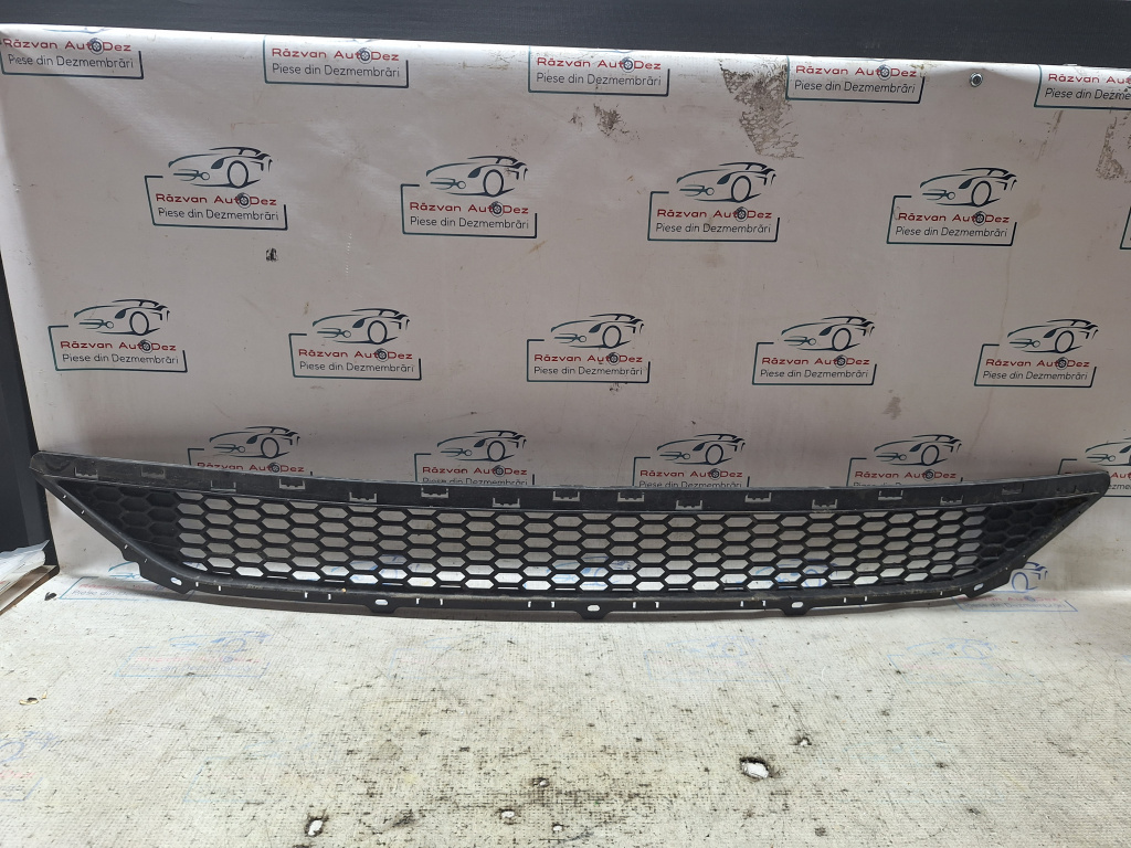 Grila bara fata Hyundai Tucson - Benzina 2017, 86561D7000