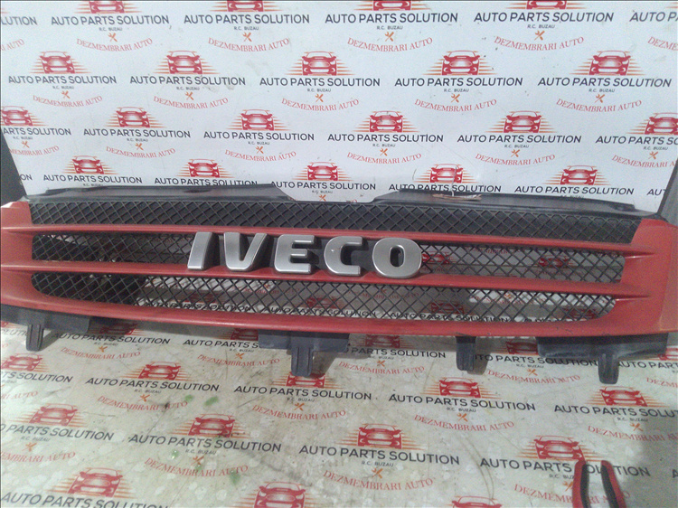 Grila bara fata IVECO DAILY an fabr. 2009