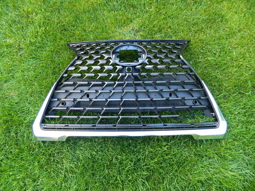 Grila bara fata LEXUS UX UX200 UX250h cod 53155-76070