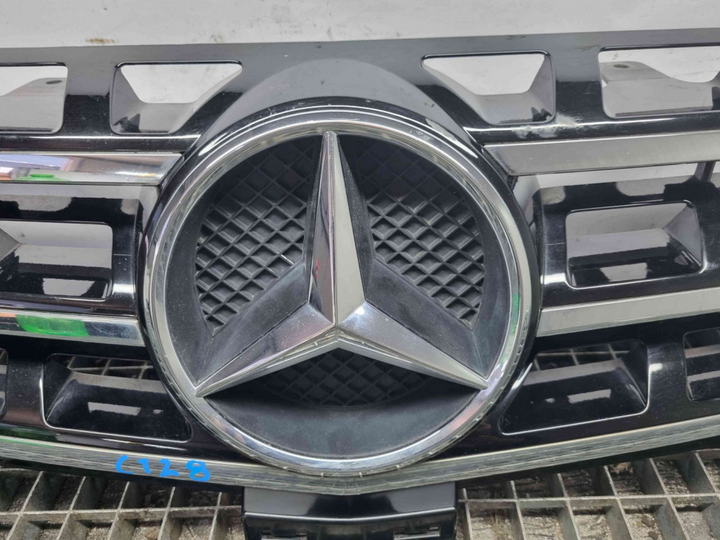 Grila bara fata Mercedes Clasa ML (W166) [Fabr 2011-2022] A1668800123 A0008880060