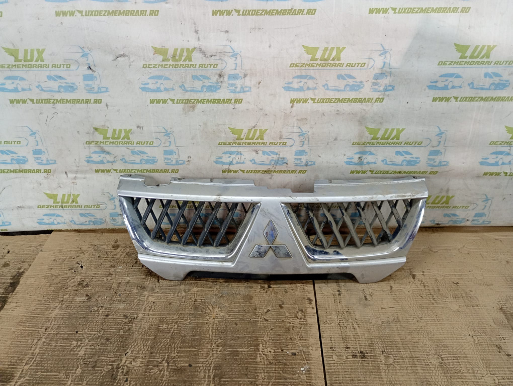 Grila bara fata mn182509 Mitsubishi Pajero Sport [1996 - 2005]