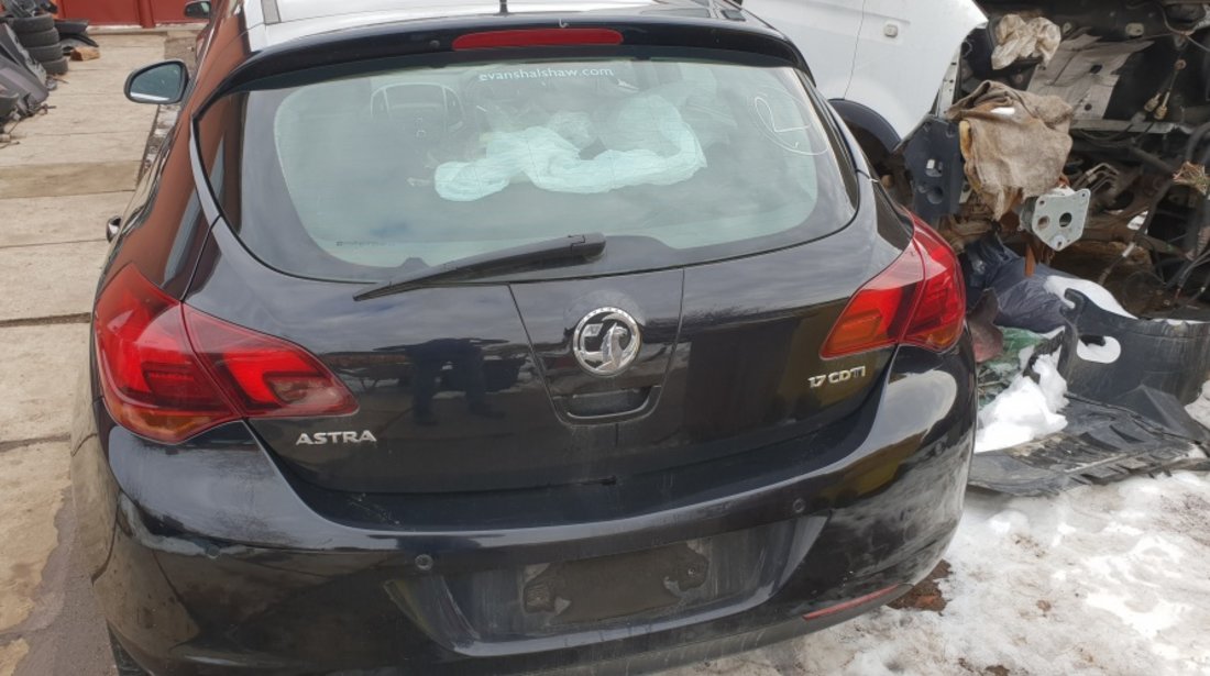 Grila bara fata Opel Astra J 2011 Hatchback 1.7 cdti