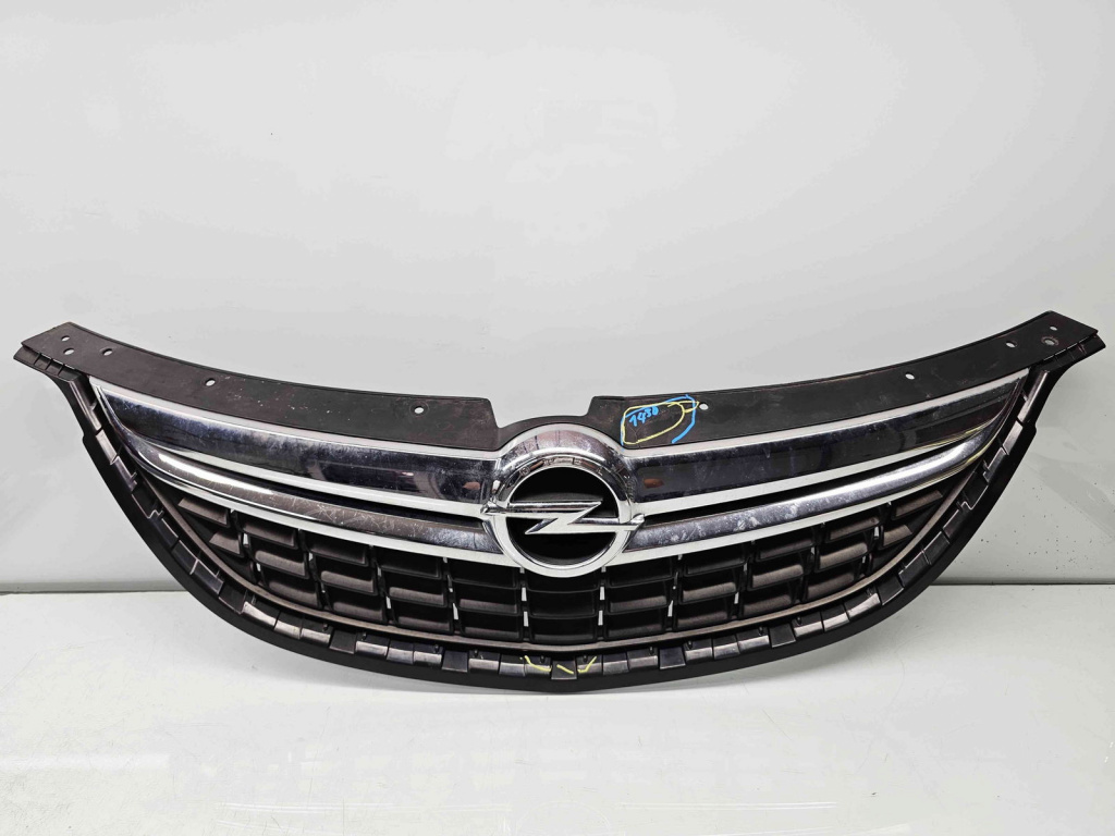 Grila bara fata Opel Zafira C (E75) Combi [Fabr 2011-2017] 13300698