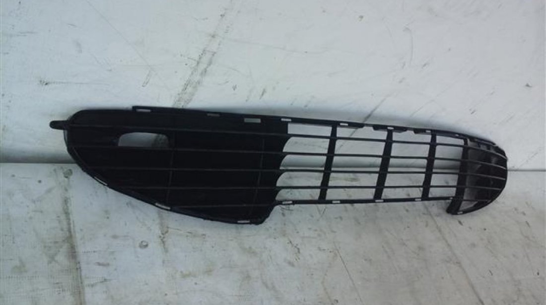 Grila bara fata Peugeot 206 GTI An 2003-2007 cod 9630680777