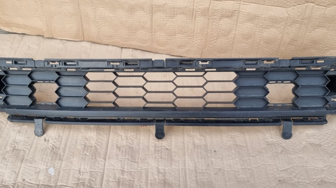 Grila bara fata Skoda Karoq 2018 2019 2020 2021
