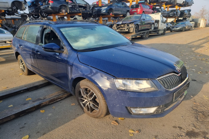Grila bara fata Skoda Octavia 3 2017 combi/break 1.6 diesel