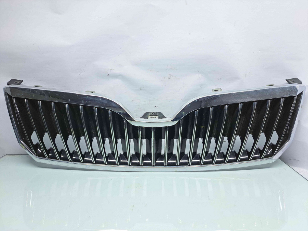 Grila bara fata Skoda Superb II (3T4) [Fabr 2008-2015] 3T0853668B