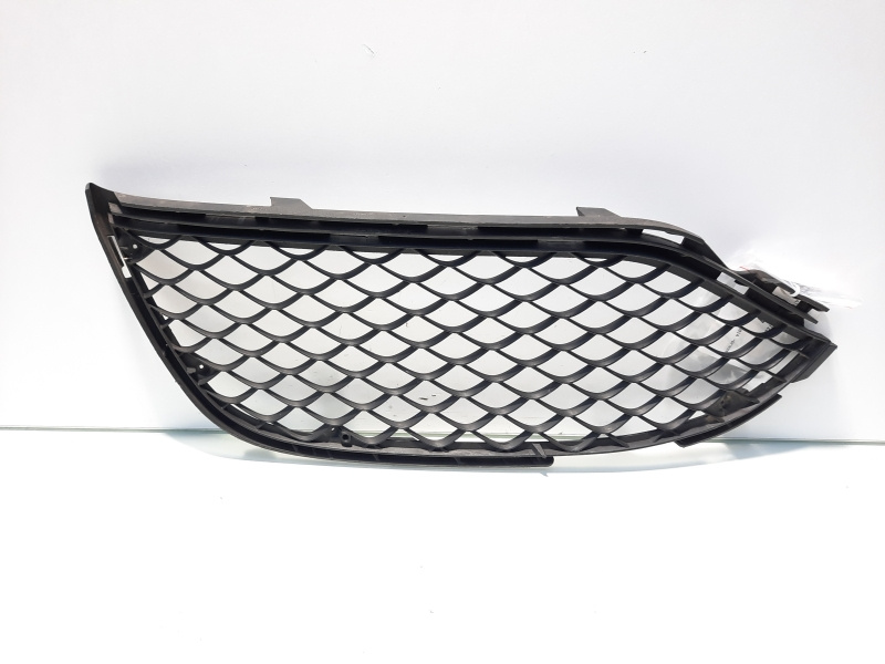 Grila bara fata stanga, cod A2058852723, Mercedes Clasa C (W205) (id:562117)