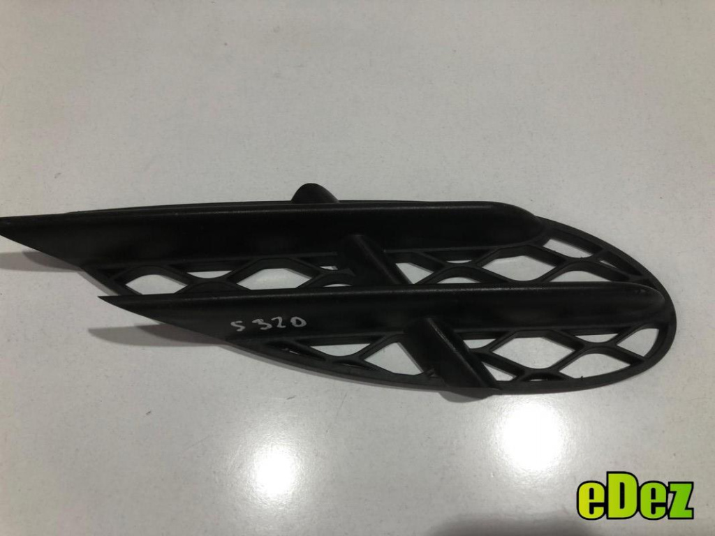 Grila bara fata stanga / dreapta Mercedes S-Class (1998-2005) [W220] a2208851423