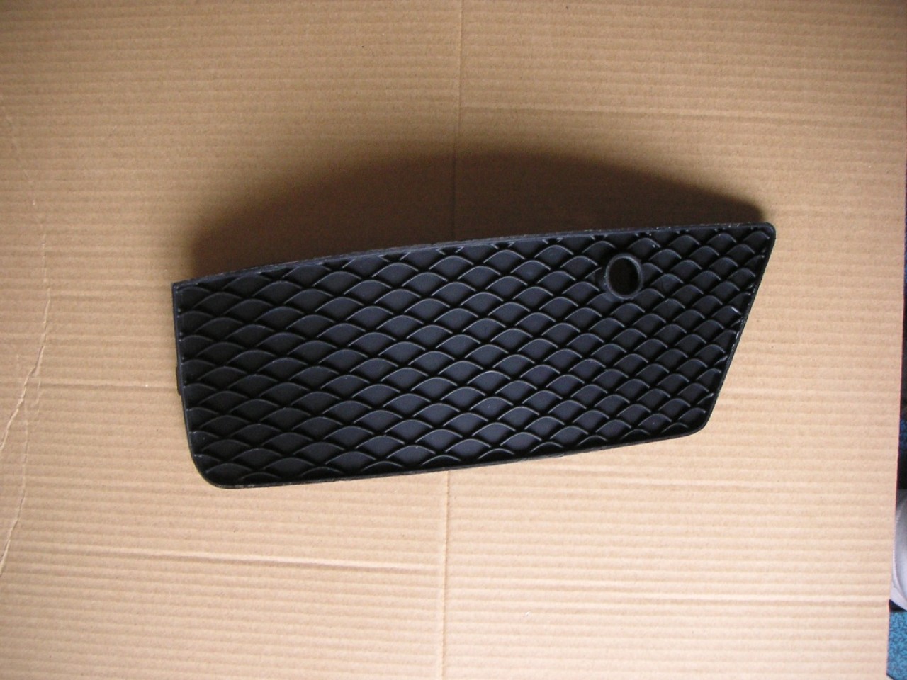 Grila bara fata stanga Mercedes ML GLE W166, X166 (2012-2015) cod: A1668851153