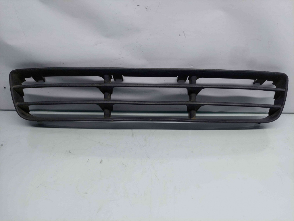 Grila bara fata Volkswagen Golf 4 Variant (1J5) [Fabr 1999-2005] 1J5853677B