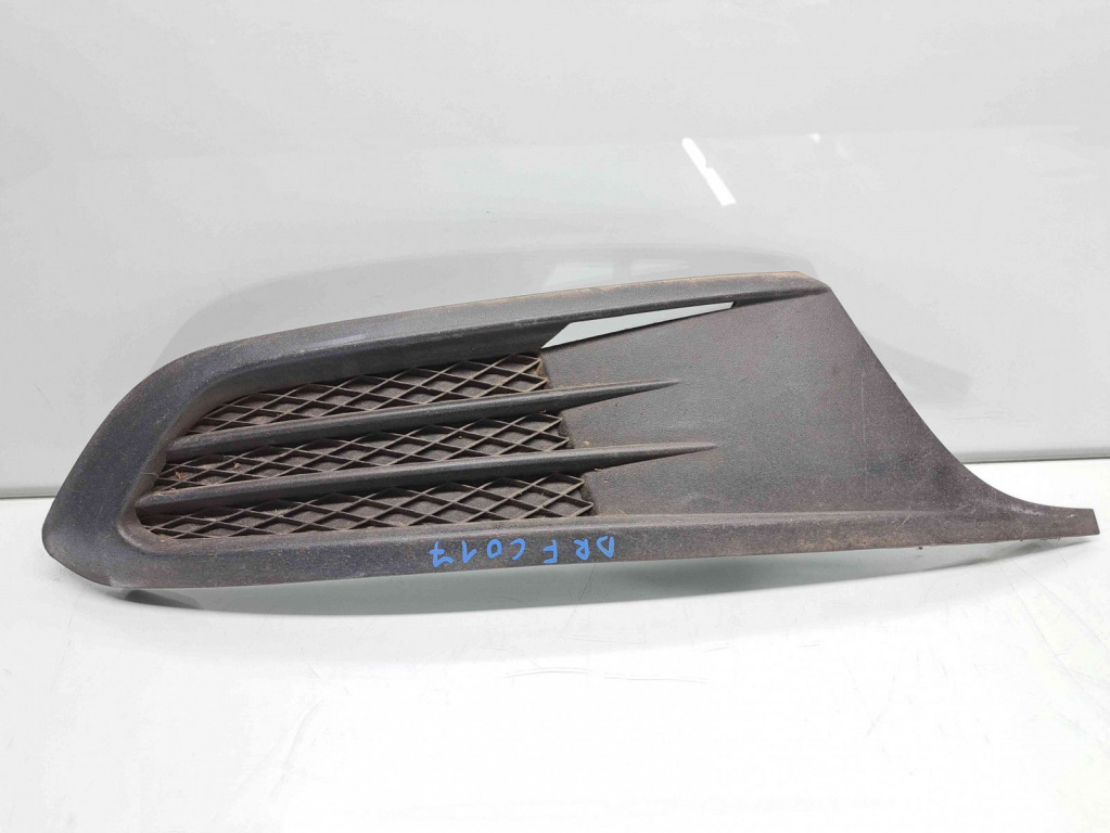 Grila bara fata Volkswagen Jetta 4 (6Z) [Fabr 2011-2017] 5C6853666