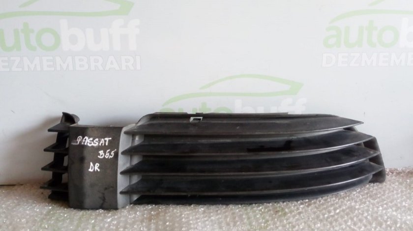 Grila Bara Fata Volkswagen Passat B5 3B0853666F