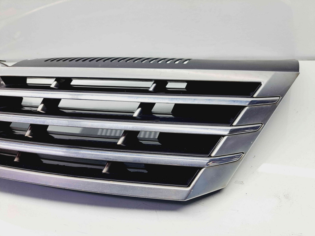 Grila bara fata Volkswagen Passat CC (358) [Fabr 2012-2016] 3C8853653A