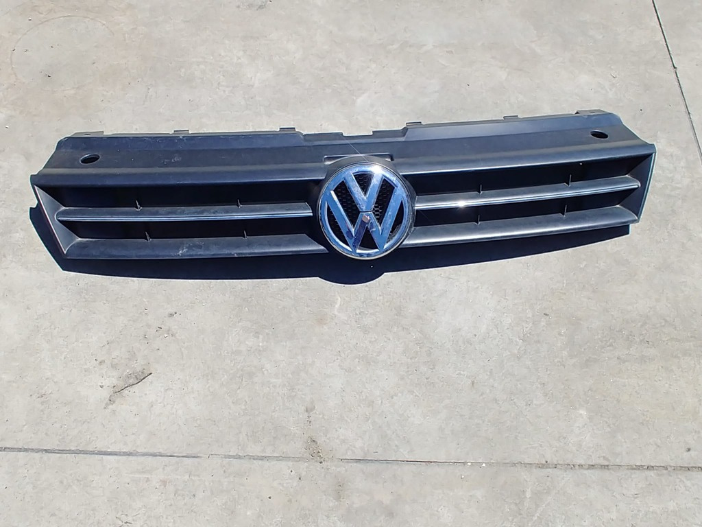Grila bara fata vw polo 6r 6r0853651c