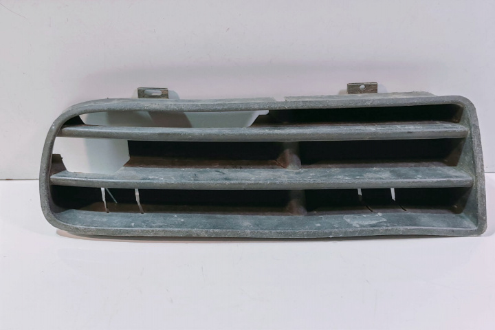 Grila bara stanga 1J0853665B Volkswagen VW Golf 4 [1997 - 2006]