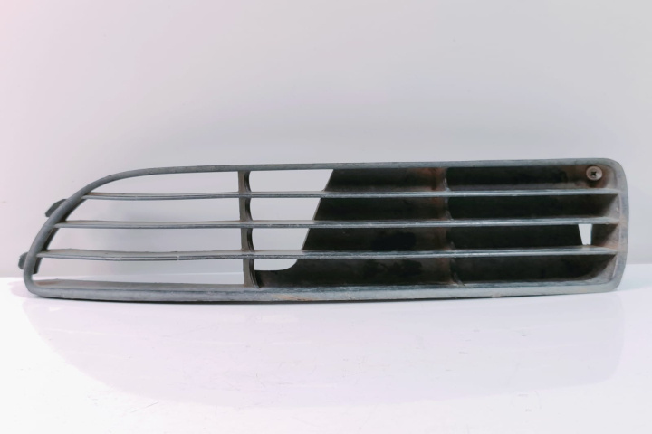 Grila bara stanga 3D0807345 Audi A6 4B/C5 [1997 - 2001]
