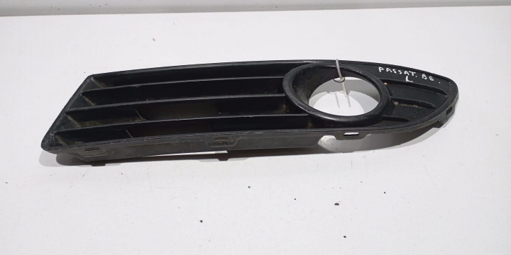 Grila bara stanga 6Q0853665E Volkswagen VW Polo 4 9N [facelift] [2005 - 2009]