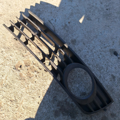Grila Bara Stanga Audi A4 B6 (8E) 2000 - 2004