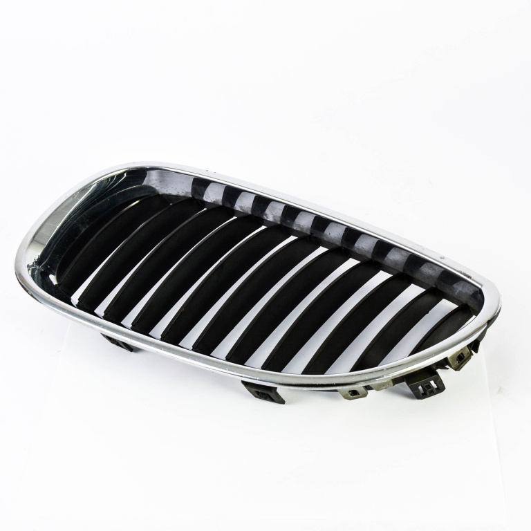Grila Bara Stanga BMW 5 (E60, E61) 2003 - 2010 7027065, 7065701