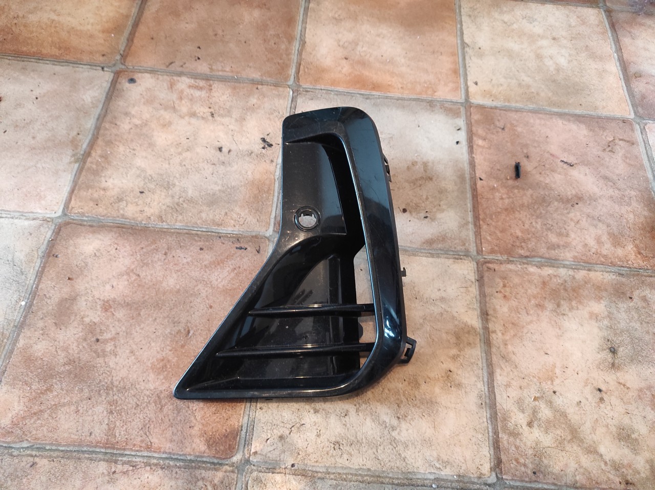 Grila bara stanga BMW X3 G01 (2017-2021) cod 5111 8081201