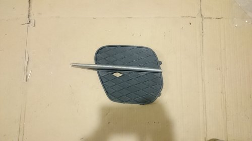 Grila bara stanga BMW X5 E70 (2010-2013) cod 7222859