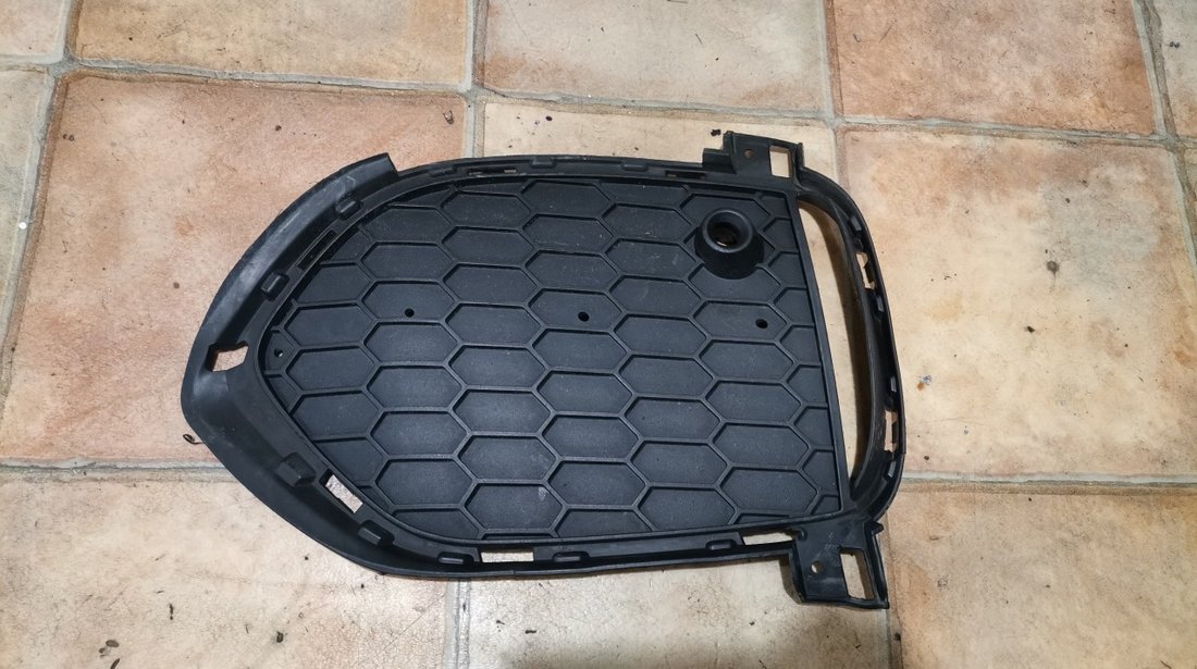 Grila bara stanga BMW X5 F15 (2013-2018) cod 8056855