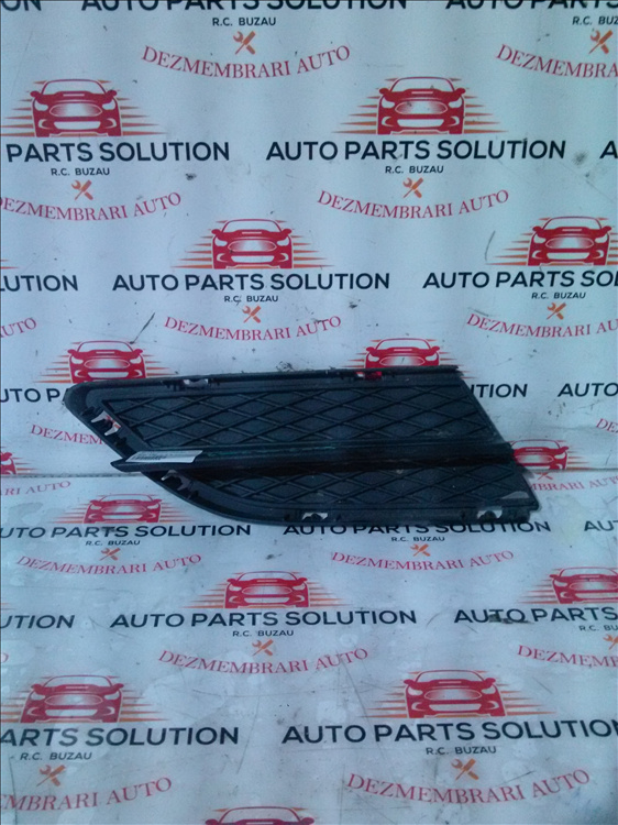 Grila bara stanga fata BMW E90 2.0 D an fabr. 2009
