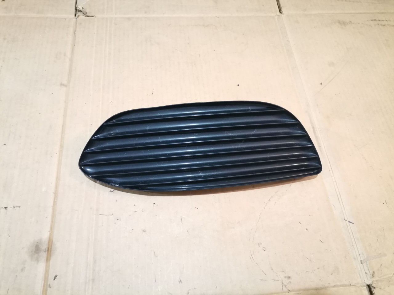 Grila bara stanga Mercedes C-class W205 (2014-2018) cod A2058851523