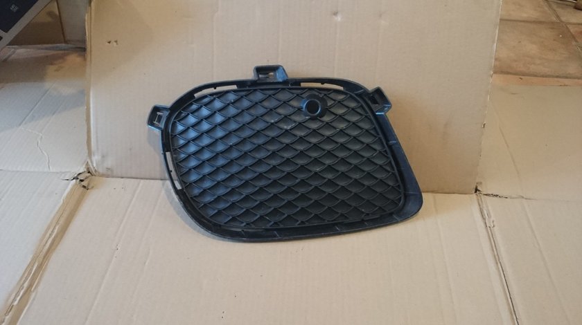 Grila bara stanga Mercedes GLE, W166 cod A2928855322