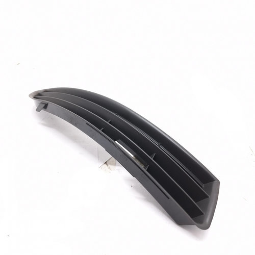 Grila Bara Vw Passat B5, B5.5 1996-2005 Dreapta Vw0222123, Vw99025Carv, Vw1039107, 1006A, 60008370 T...