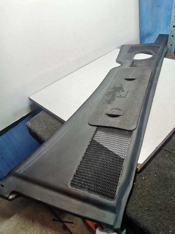 Grila baterie Audi A4 B6 B7 capac plastic sub capota