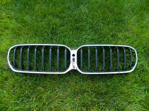 Grila BMW seria 5 G30 model 2020-2023 cod 5113185178-11