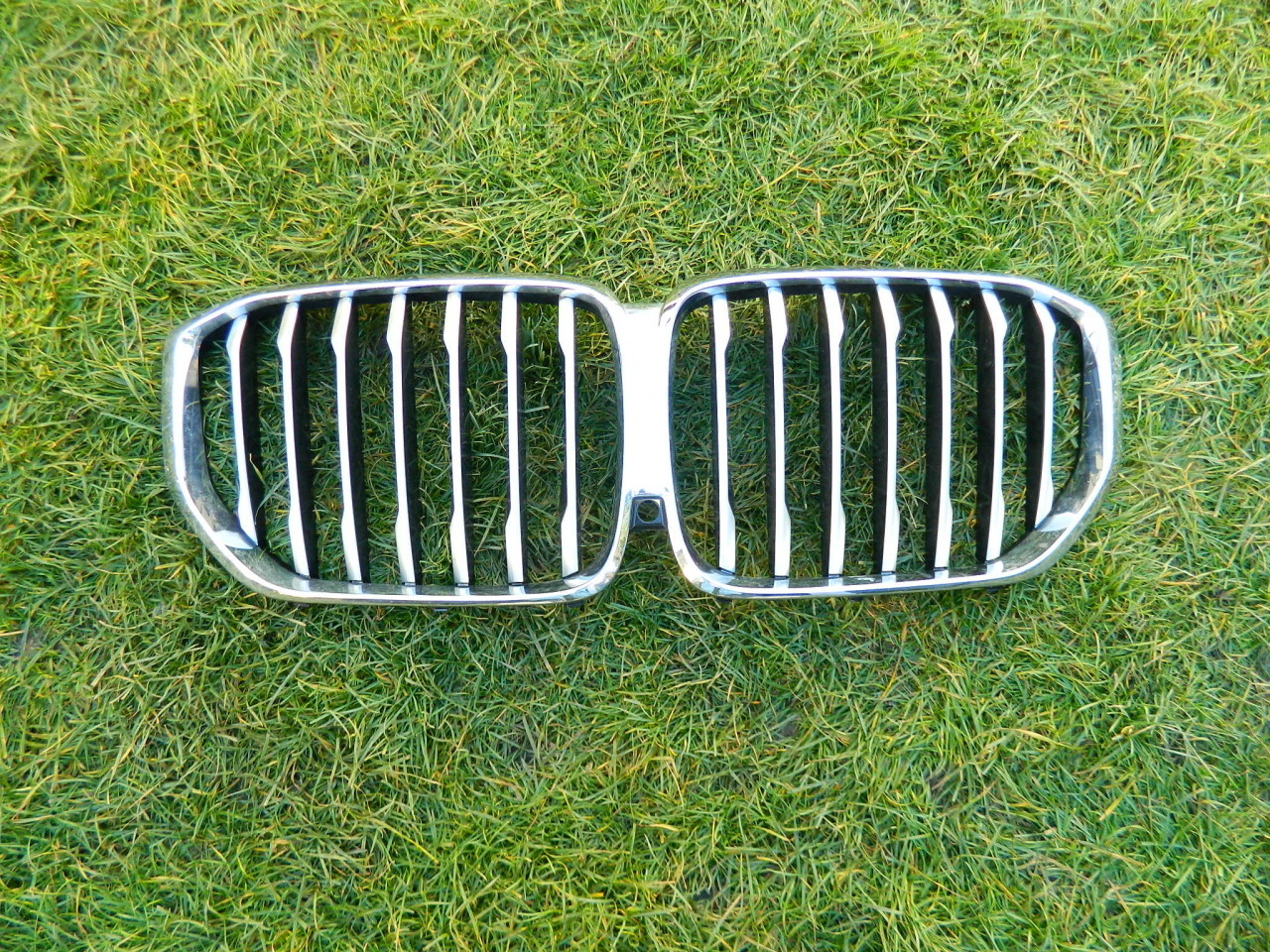 Grila BMW X5 G05 model 2019-2023 cod 7454887, 7454888