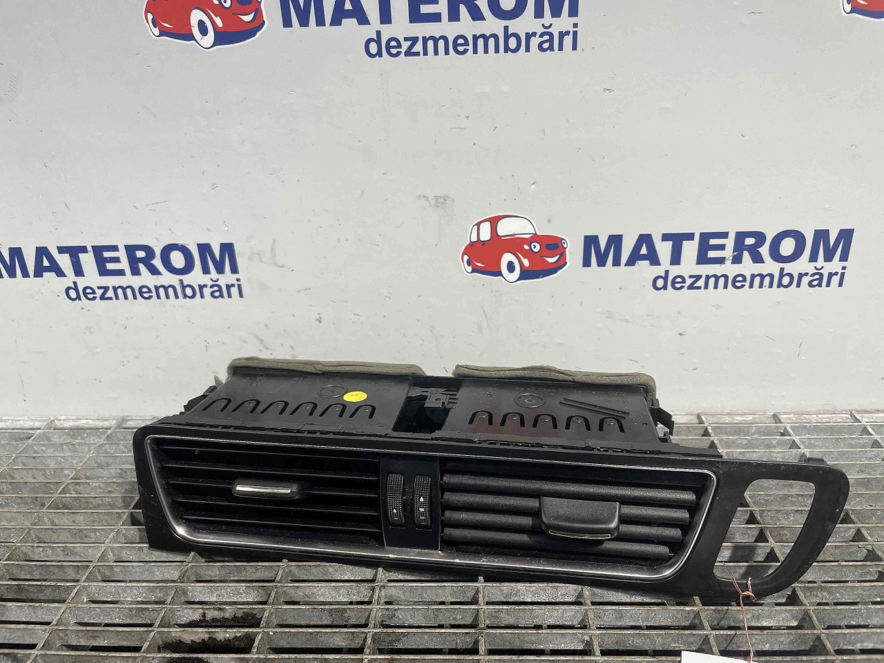 GRILA BORD AUDI Q5 - - (2008 2013)