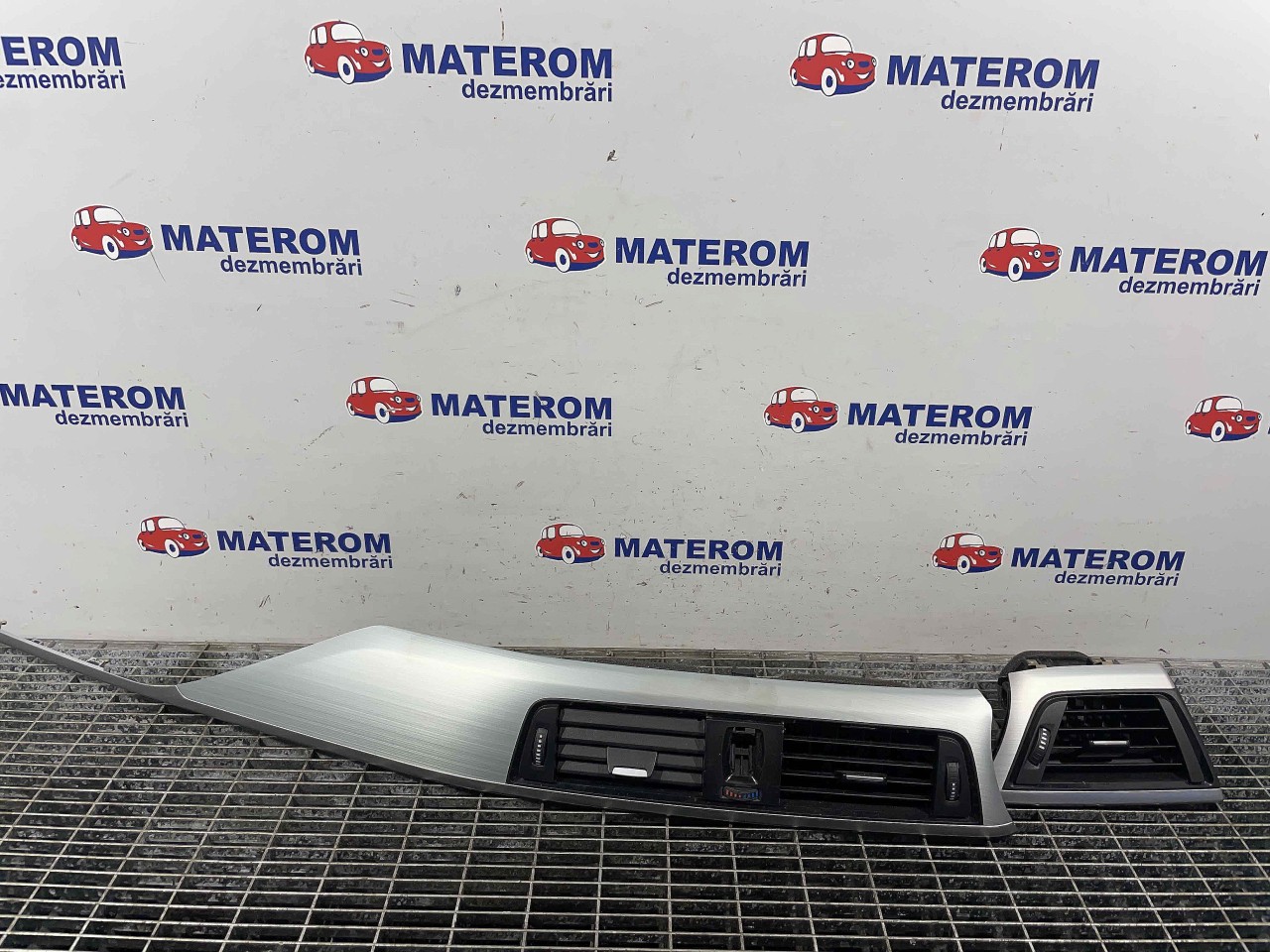 GRILA BORD BMW SERIA 4 F 36 SERIA 4 F 36 2.0 D - (2017 2021)