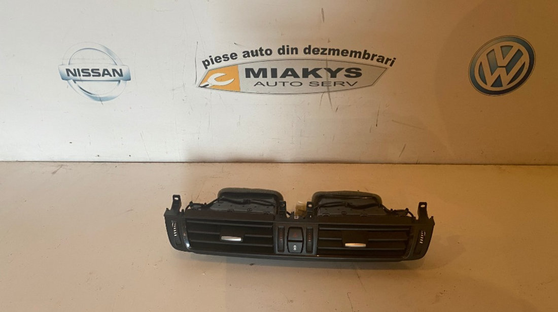 Grila bord BMW X5 F15