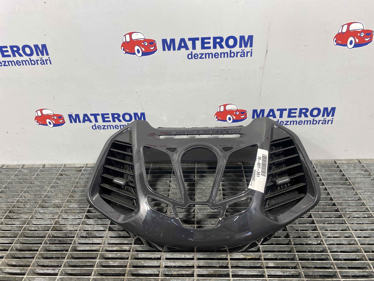 GRILA BORD FORD ECOSPORT - - (2013 2018)