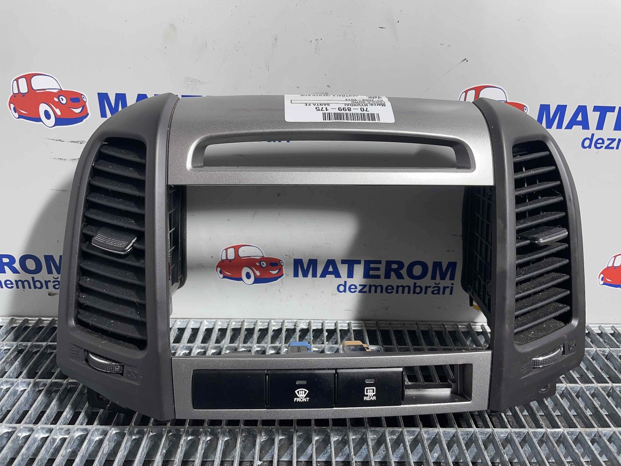 GRILA BORD HYUNDAI SANTA FE SANTA FE - - (2009 2012)