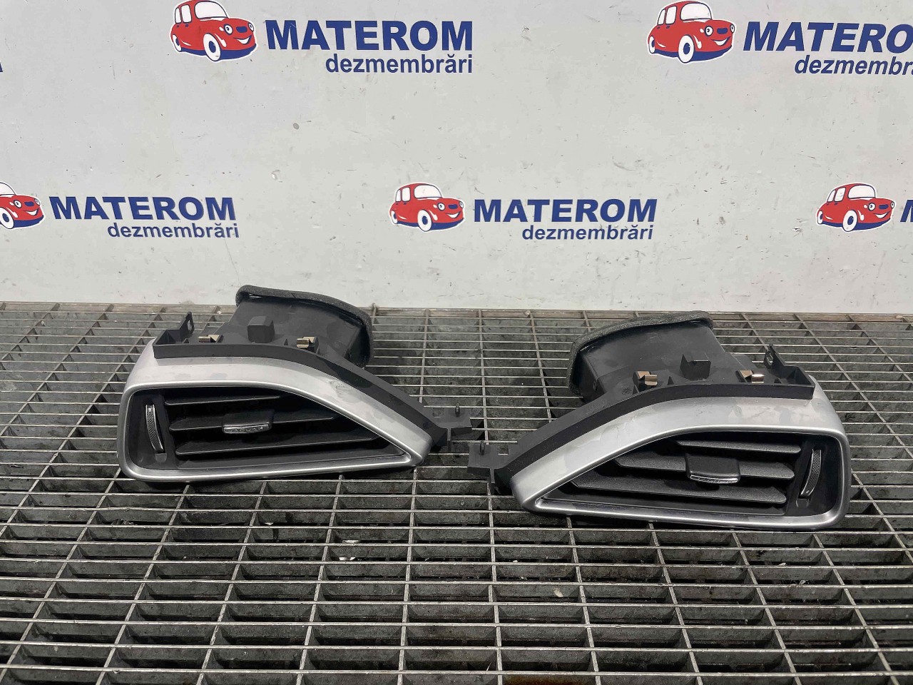GRILA BORD JAGUAR F-PACE 2.0 D - (2015 2020)