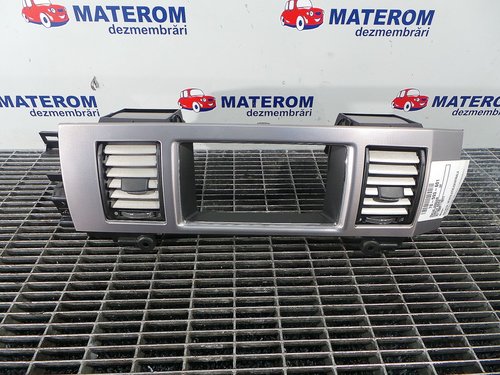 GRILA BORD JAGUAR XF - - (2007 2011)