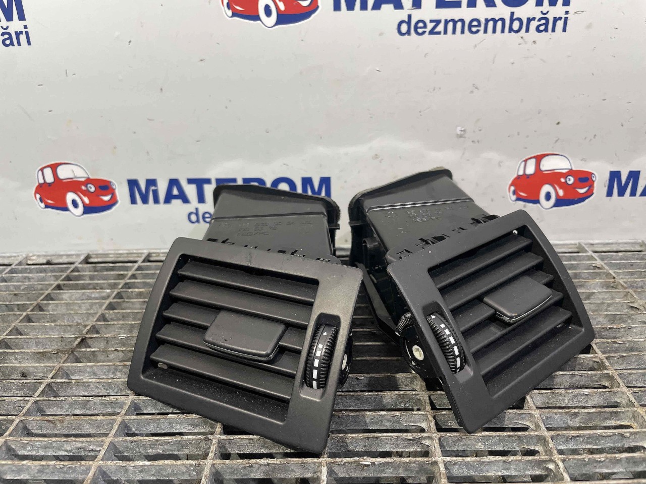 GRILA BORD MERCEDES A-CLASS A-CLASS - - (2004 2012)