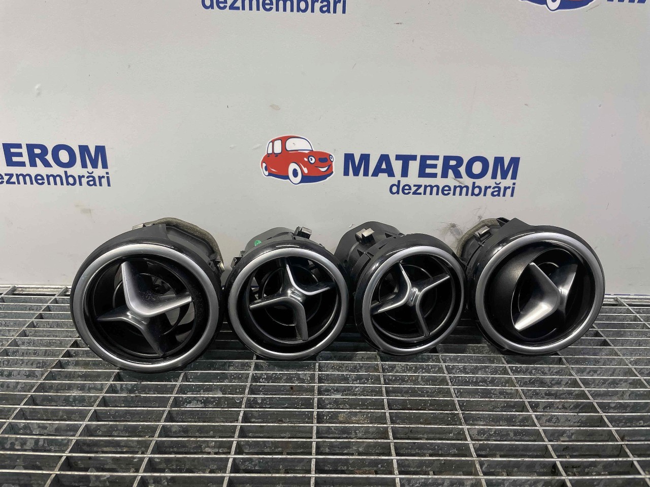 GRILA BORD MERCEDES B-CLASS 1.8 CDI - (2